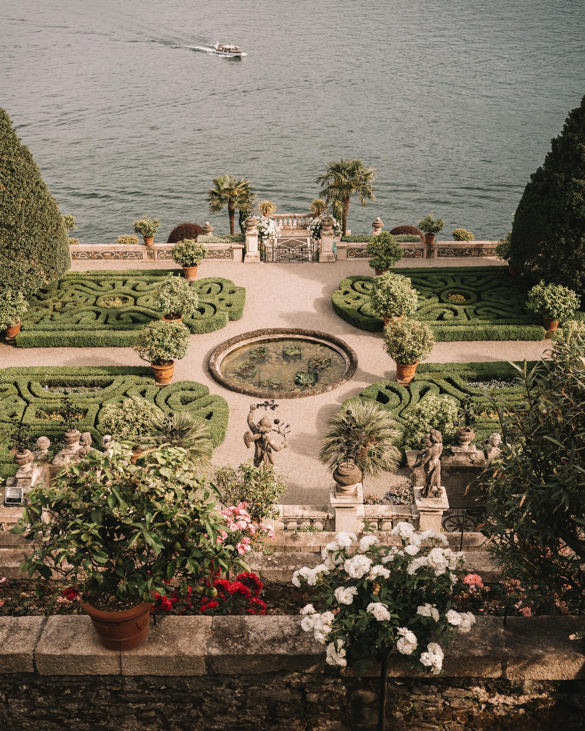 Classic Garden by the Sea in Italy